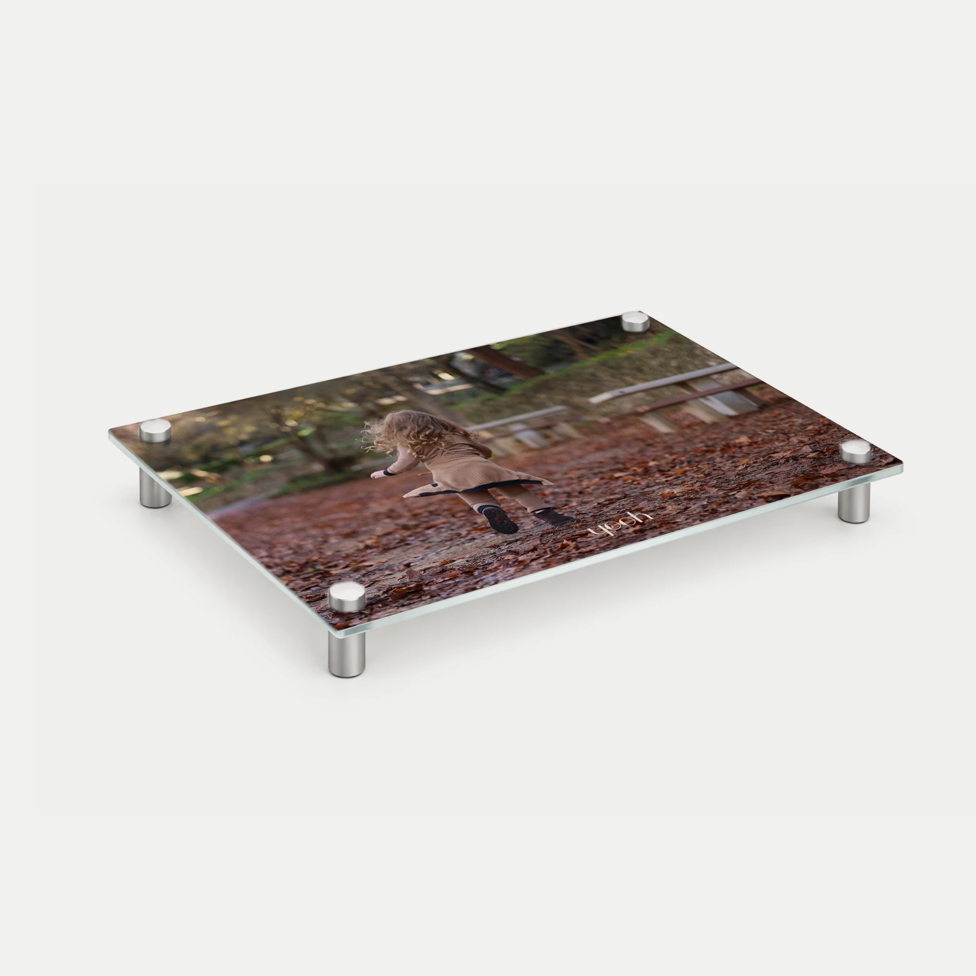 זכוכית לתליה על הקיר 2