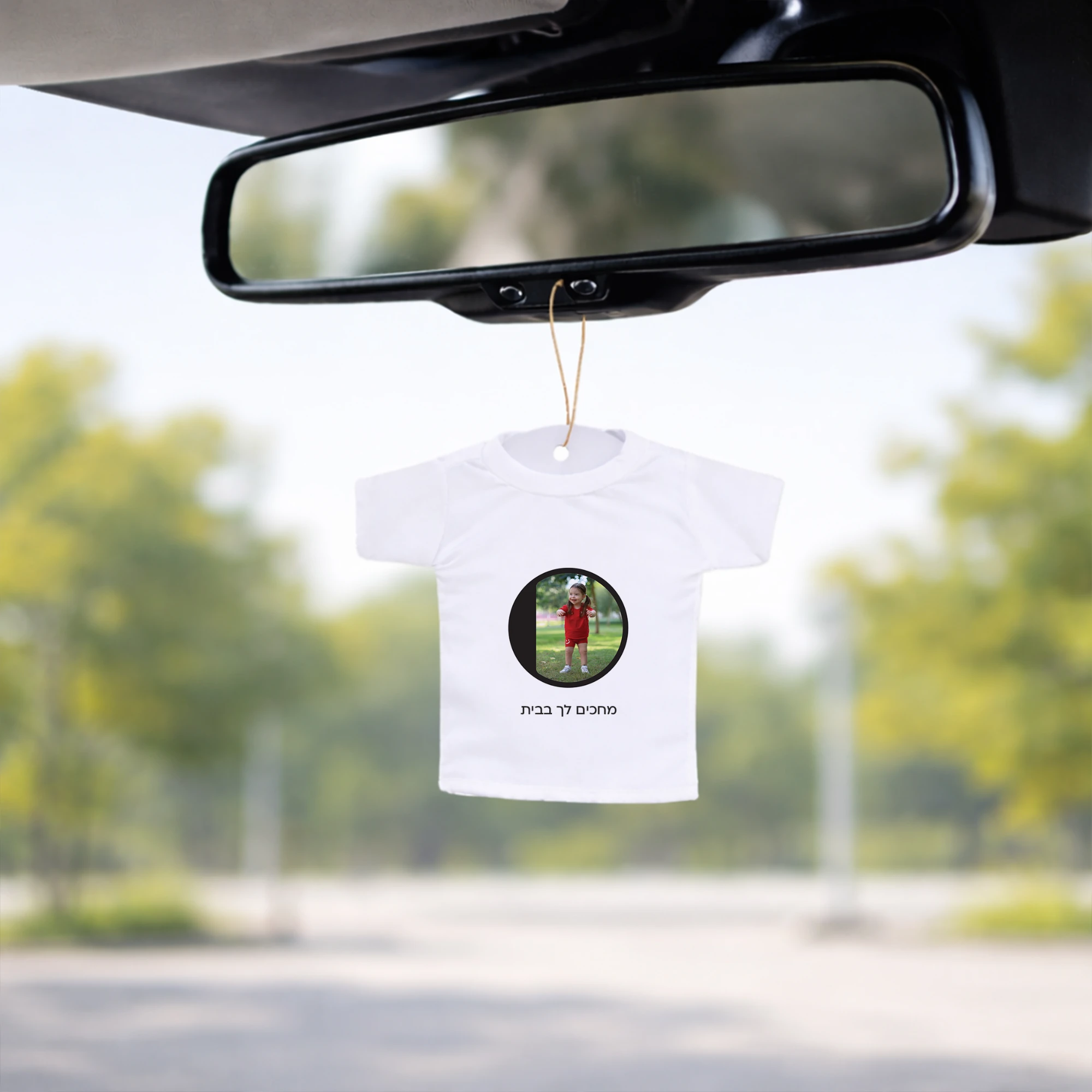 חולצה לתלייה ברכב2